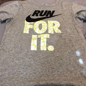 Nike T-shirt
